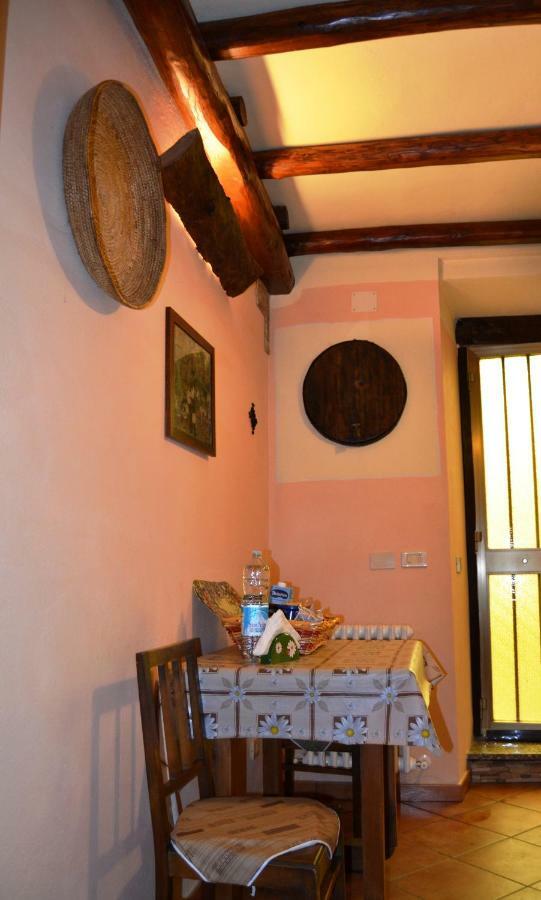 Aritzo Appartamento Romantico Εξωτερικό φωτογραφία